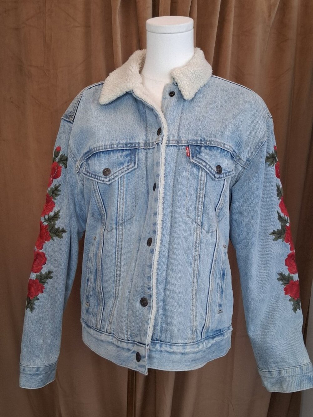 Levi Strauss & Co - Fleece Lined Denim Rose Jacket Size M